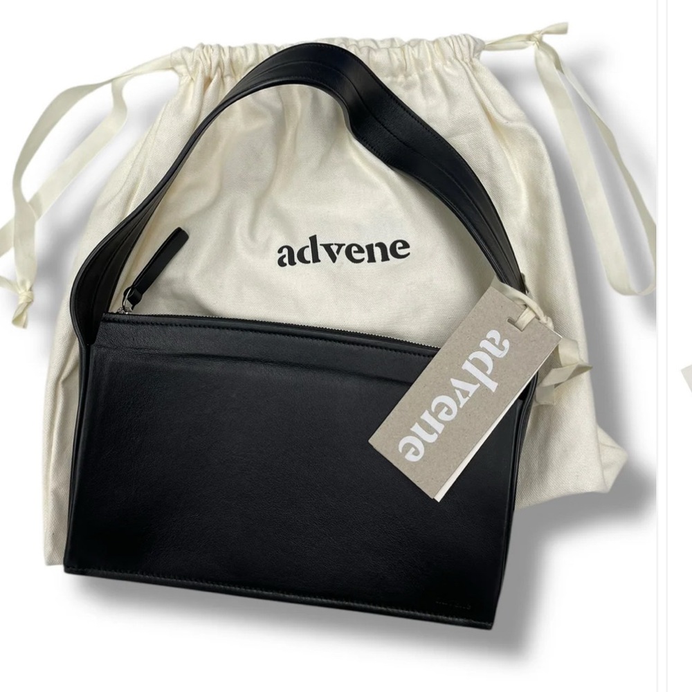 Advene Edge Sleek Shoulder Bag With Dustbag Black NWT $445